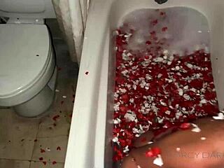 Sex In Bathroom With Hookah And Pising!