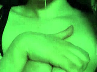 Joyliii Sends Nudes To Lucky Stranger, Add Her Now