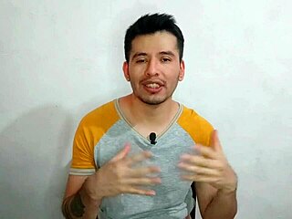 Joven Medico Es Penetrado Por Su Jefe El Doctor Maduro Dotado De 23cm De Verga Gruesa En El Cubiculo Del Hospital Relato Sexual