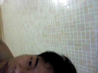 베트남 커플 다낭에서 세게 박아?