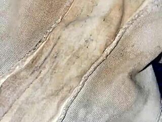 Calzon Sucio de la Vecina Emo