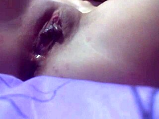 Watch This Shaved Pussy Reach Orgasm With Toys?