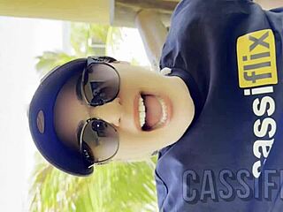 Depilei a Bucetinha para Deixar Ele Louco Olhando Meu Grelo