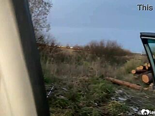 Picked Up Babe Gets Fucked By The Car?