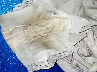 I found the neighbor's dirty panties by mistake
