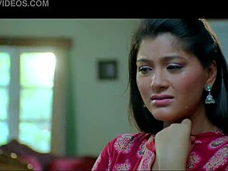 La vidéo nue et chaude de ma prof m’a rendu accro