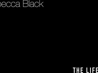 Blonde's tight ass grips butt plug while fingering hairy pussy