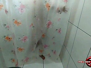 blonde melody antunes hints at anal and blowjob in bath with friend