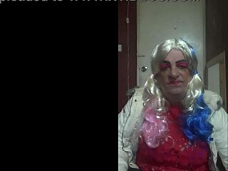 Shy bisexual crossdresser shares pissing fetish homemade videos