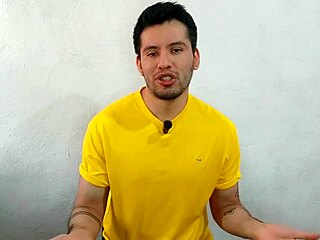 Can This Twink's 21cm Cock Handle The Taco Seller?