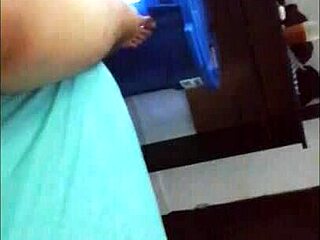 Estudiante colombiana disfruta del sexo anal duro con gran pene