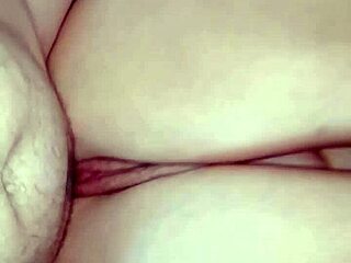 Look and jerk at my naked body and long legs in stockings - video and photo