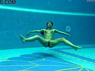 Wow, check out hot Euro milf Sazan with big ass in underwater pool action! 🥵