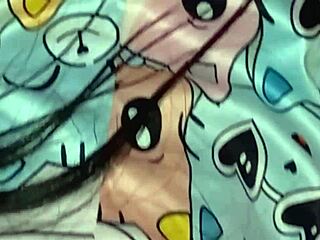 alice de pijaminha novo com a bucetinha toda molhada me deixo de pal duro quando chamo pra ir ver filme com ela