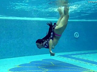 Wow, check out hot Euro milf Sazan with big ass in underwater pool action! 🥵