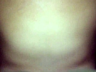 Européisk brasilianska i Florida får hård knull med studsande röv vid creampie