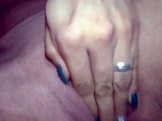 Latina Coklat Main Toys di Hari Pikachu Seru