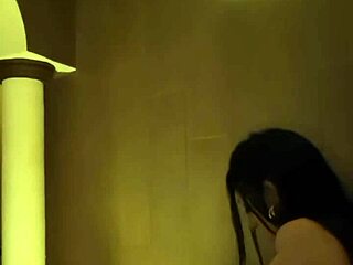 Fucking in jacuzzi on first date