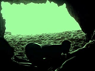 we found a hidden spot inside the cave at the beach for fun