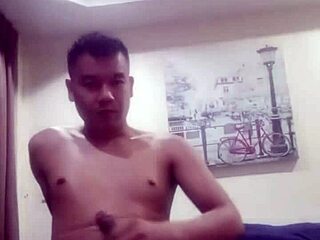 Does This Thai Gay Boy Love Cumming More Than Anything?