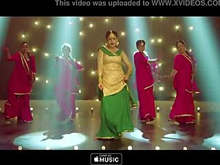 shanta shows her big tits and ass solo