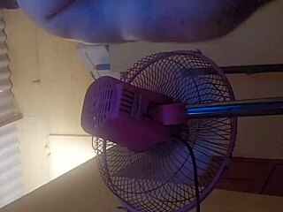 pequeña latina with big ass teases