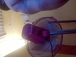 pequeña latina with big ass teases