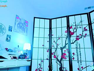 Alternate Girl Masturbates On Webcam.