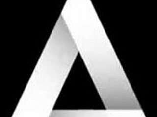 Girlsway : Curieuses étudiantes en orgie lesbienne !