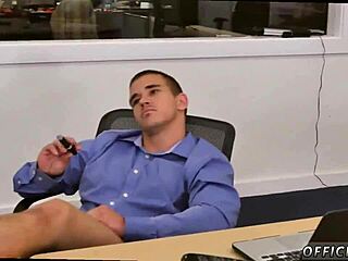 Chat seks gay hari Jumaat tanpa seluar