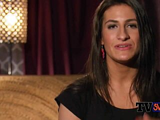 American Couples Get Wet in Steamy Party Foreplay