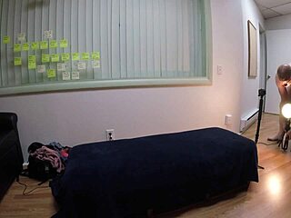 Gigi Breeze Nails Casting with Raw Sexy Action!