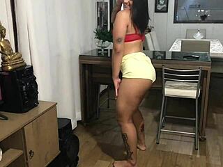 Big assed Brazilian bandit loves to have sex while listening to trap music