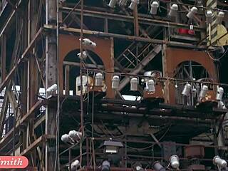 Jeny Smith, Show Your Camel Toe in Tight Suit