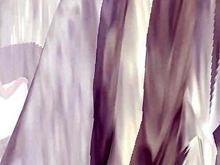 Anime girl Leo tries mixed bath in secluded hot spring without towel