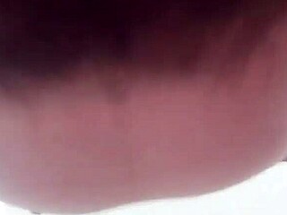 Follando Con Un Extraño Que Conocí En La Fiesta De Anoche Engaño A Mi Marido Con Un Extraño A Pelo Y Fue Delicioso