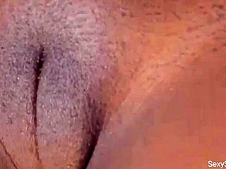 Big pussy lips masturbation video with an amateur mature woman