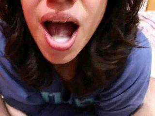 Oldie Blowjob Cum Swallow!