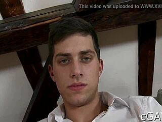 Gay oral detaylı emme ve sert sikme