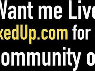 jenna foxx tongue fucks sabina's shaved pussy!