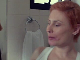 emme white n giovana bombom gettin’ frisky in dat hotel room, ya know