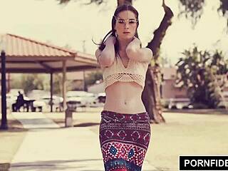 Alice White's bold hardcore blowjob and creampie scene