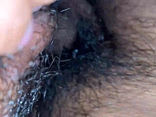 rica latina morena amateur opens her legs for me