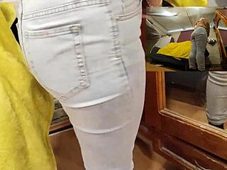 Milf Es Manoseada A Cambio De Dinero