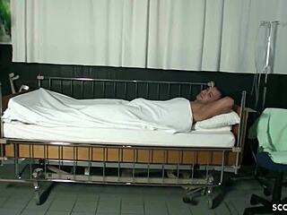 Milf krankenschwester nadja hilft jungspund mit einem fick