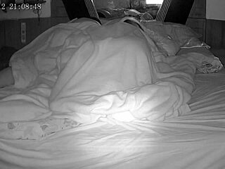 latina intensely masturbates big ass to orgasm