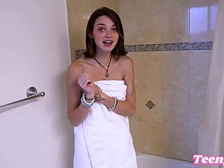 Johnny love creeps on daisy for secret shower fuck