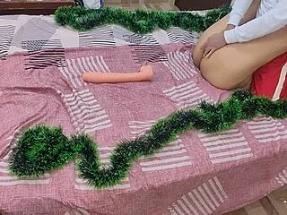 Sucking my stepmother's pussy and ass for christmas