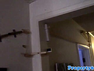 Realtor Sucks Buyer's Cock Before Pussyfucking!