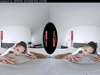 RealityLovers VR - bending over a latex android